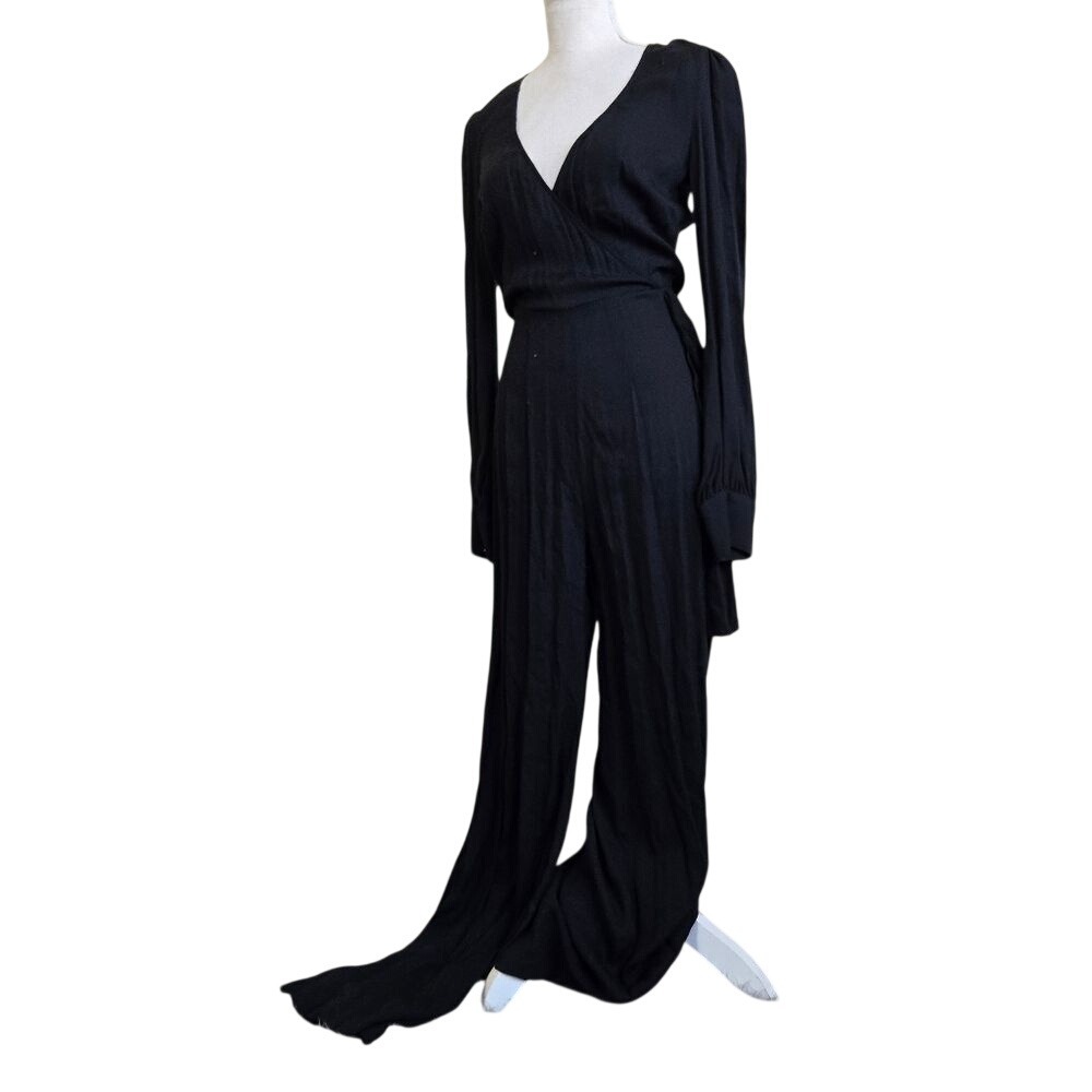 Reformation Sz 2 Solid Black Crepe Relaxed Fit Plunge Neckline Wide Leg Jumpsuit